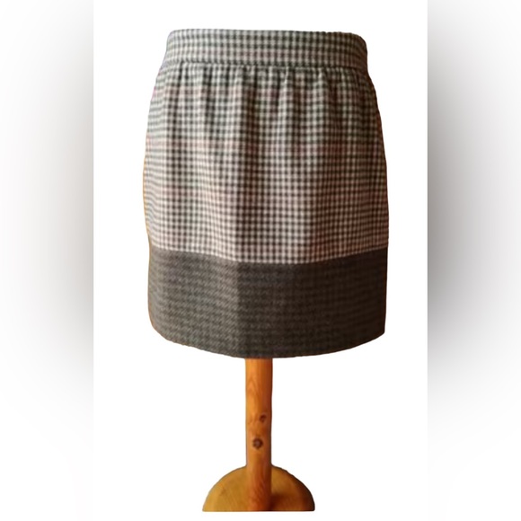 J Crew plaid skirt - Picture 2 of 4